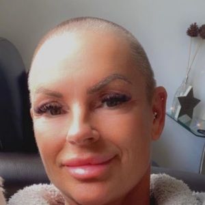 Meet your Posher, Alison